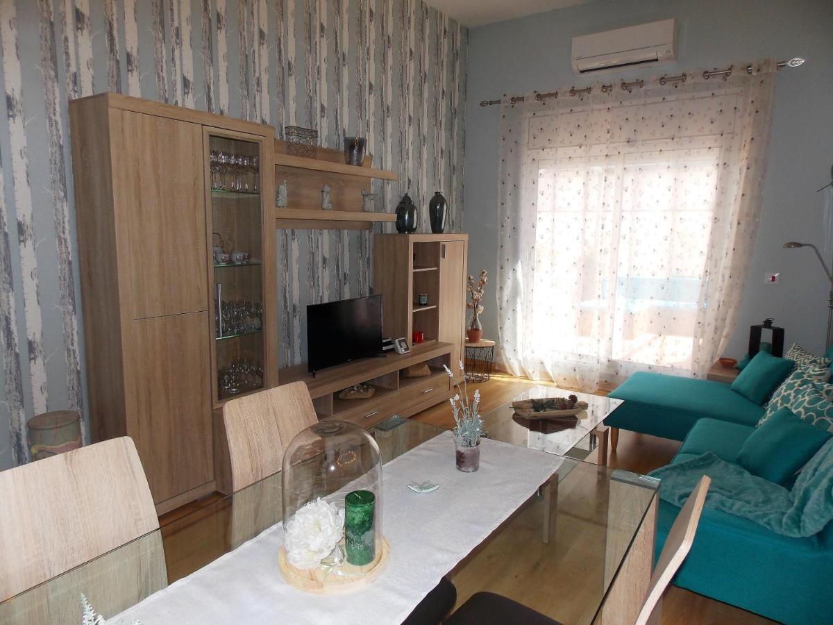 Figueres Center Apartment Екстериор снимка